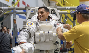 NASA запустили своего астронавта в космос на российской ракете Союз