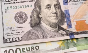 Нацбанк за тиждень продав рекордний обсяг валюти