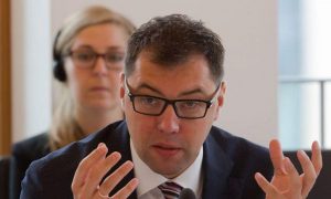 Дипломат объяснил, зачем Украина хочет начать дискуссию насчёт ядерного статуса