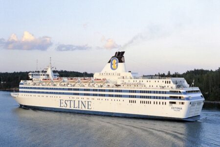 Суд в Швеции вынес обвинительные приговоры документалистам за съемки затонувшего парома «Эстония»