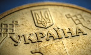 Дефицит госбюджета Украины в августе ощутим, однако гранты спасли от роста