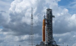 Инженеры NASA ликвидировали утечку топлива с лунной ракеты SLS – планируют новые испытания