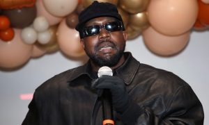 Музыкант Канье Уэст приобрел социальную сеть, которую предпочитают поклонники Трампа