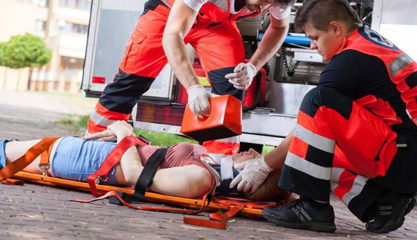 Румунія взялася навчати українських парамедиків