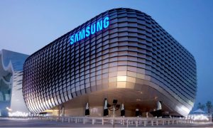 Samsung впервые за три года ожидает снижения прибыли на треть