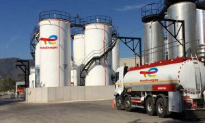 Французская TotalEnergies будет поставлять СПГ из россии – пока не будет европейских санкций