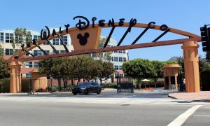 Disney закрыла российский сайт и страницы в соцсетях