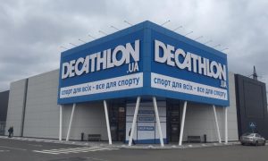Французская сеть спортивных магазинов Decathlon вновь открывает магазины в Киеве