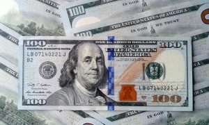 Ситуация на валютном рынке улучшилась: объем интервенций Нацбанка снизился