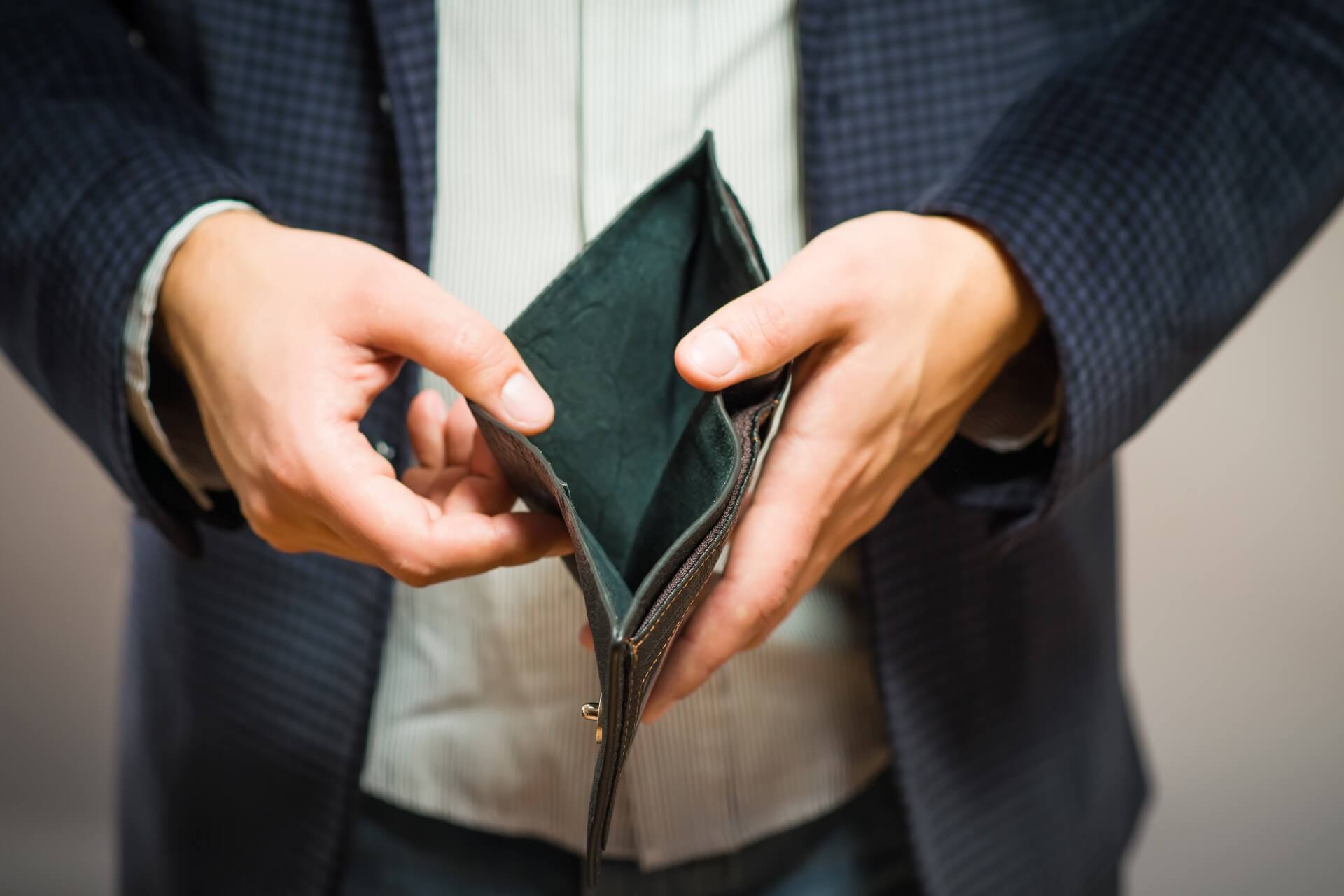 Банкротство в Украине: за три года процедуру начали тысячи украинцев