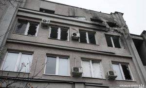 Оккупанты нанесли удар по центру Херсона: есть жертвы