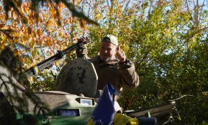 Оккупанты продолжают бежать подальше от Херсона