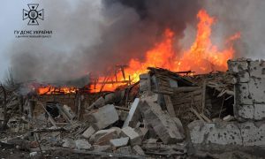 Российские террористы ударили по инфраструктуре Кривого Рога