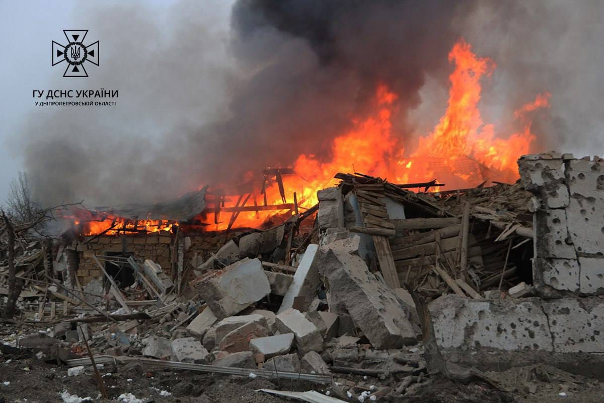 Российские террористы ударили по инфраструктуре Кривого Рога
