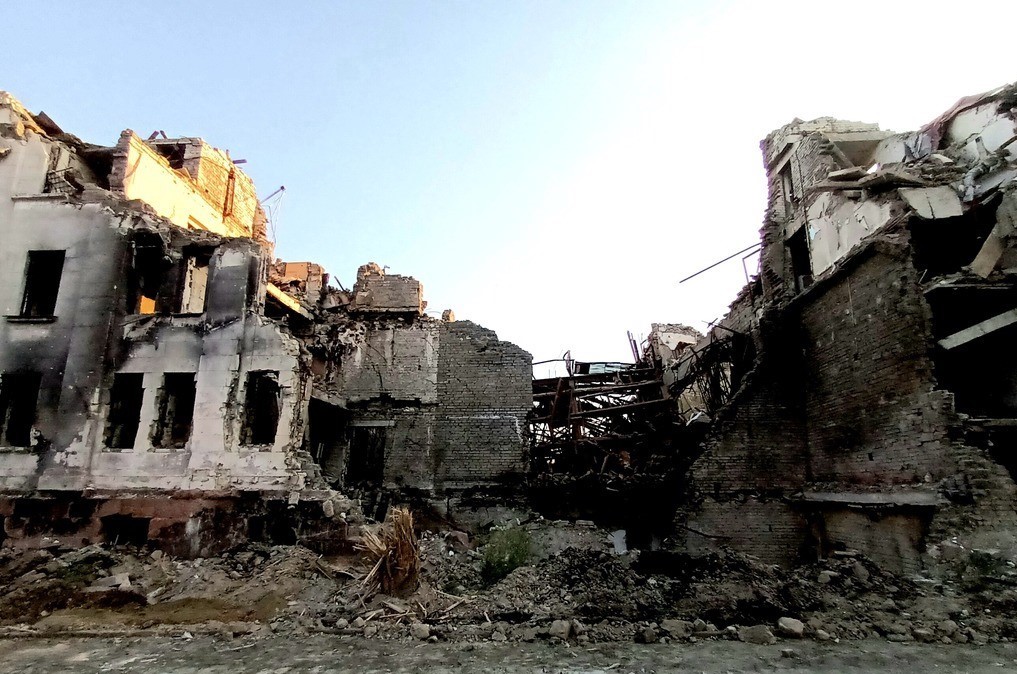 Осужден танкист из Донецка за обстрел драмтеатра в Северодонецке