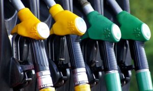 Правительство должно вернуть госконтроль за оборотом горючего – что предлагает АМКУ