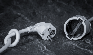 Які компанії та держустанови працюють за відсутності електроенергії