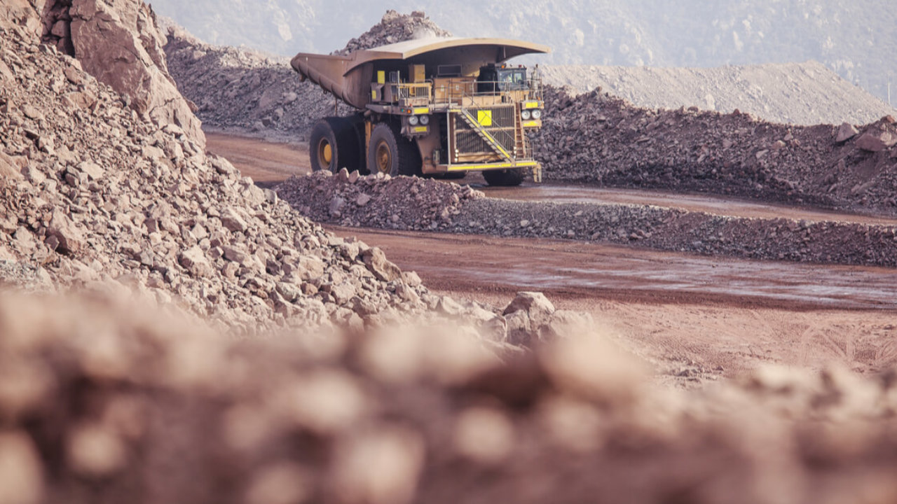 Экспорт железной руды: в октябре продали заграницу 1,06 млн т – что известно