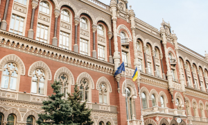 Украинские банки резко увеличили прибыль: сколько заработали за последний месяц