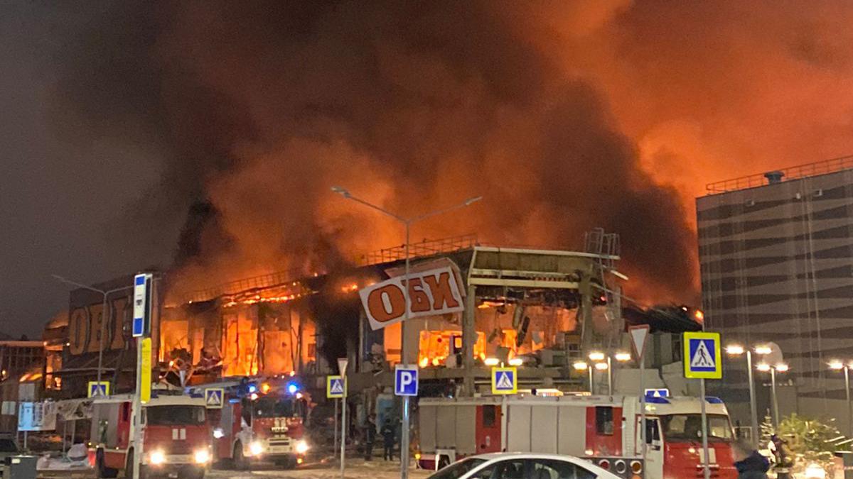 Масштабна пожежа у москві: названо причину та кількість загиблих