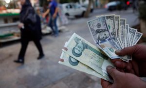 Новый минимум: иранская валюта обесценивается на фоне протестов и изоляции страны из-за связей с рф