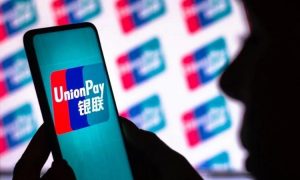 UnionPay ограничила снятие наличных с карт российских банков