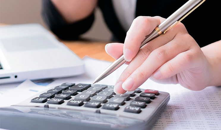 В рф планируют повысить налоги для граждан, которые выехали из страны