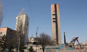 россияне закрывают шахты в Луганской области и вывозят оборудование, - ОВА