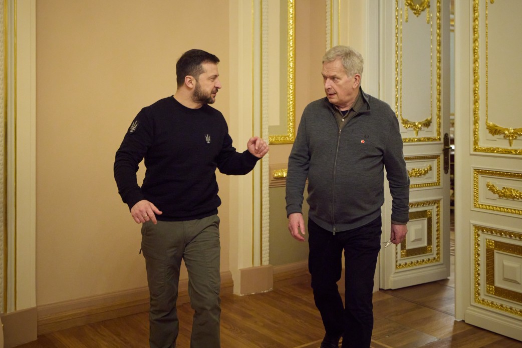 Побывал в Буче и Бородянке: в Киев с визитом приехал президент Финляндии