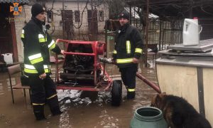 На западе Украины зафиксировали первое наводнение в новом году