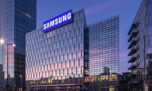 Samsung не планирует в этом году сокращать инвестиции в чипы
