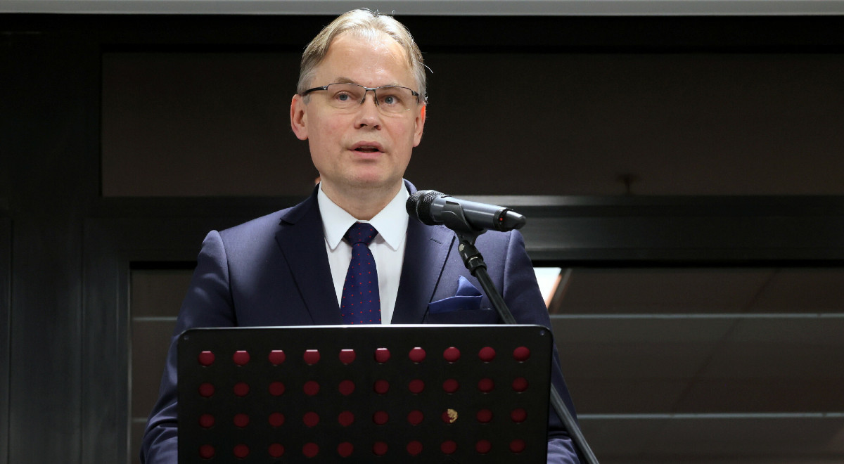 З Twitter Верховної Ради зник пост про Бандеру після дзвінка з Польщі — МЗС Польщі