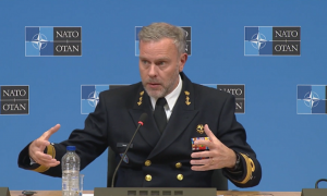 Странам НАТО следует перевести экономику на военные рельсы - адмирал Бауэр