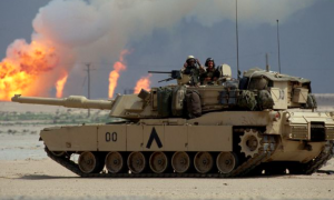 Артиллерия и бронетранспортеры: раскрыли содержимое нового пакета помощи из США