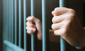 Массажистку осудили за убийство: в Чернигове женщина умерла от отека мозга