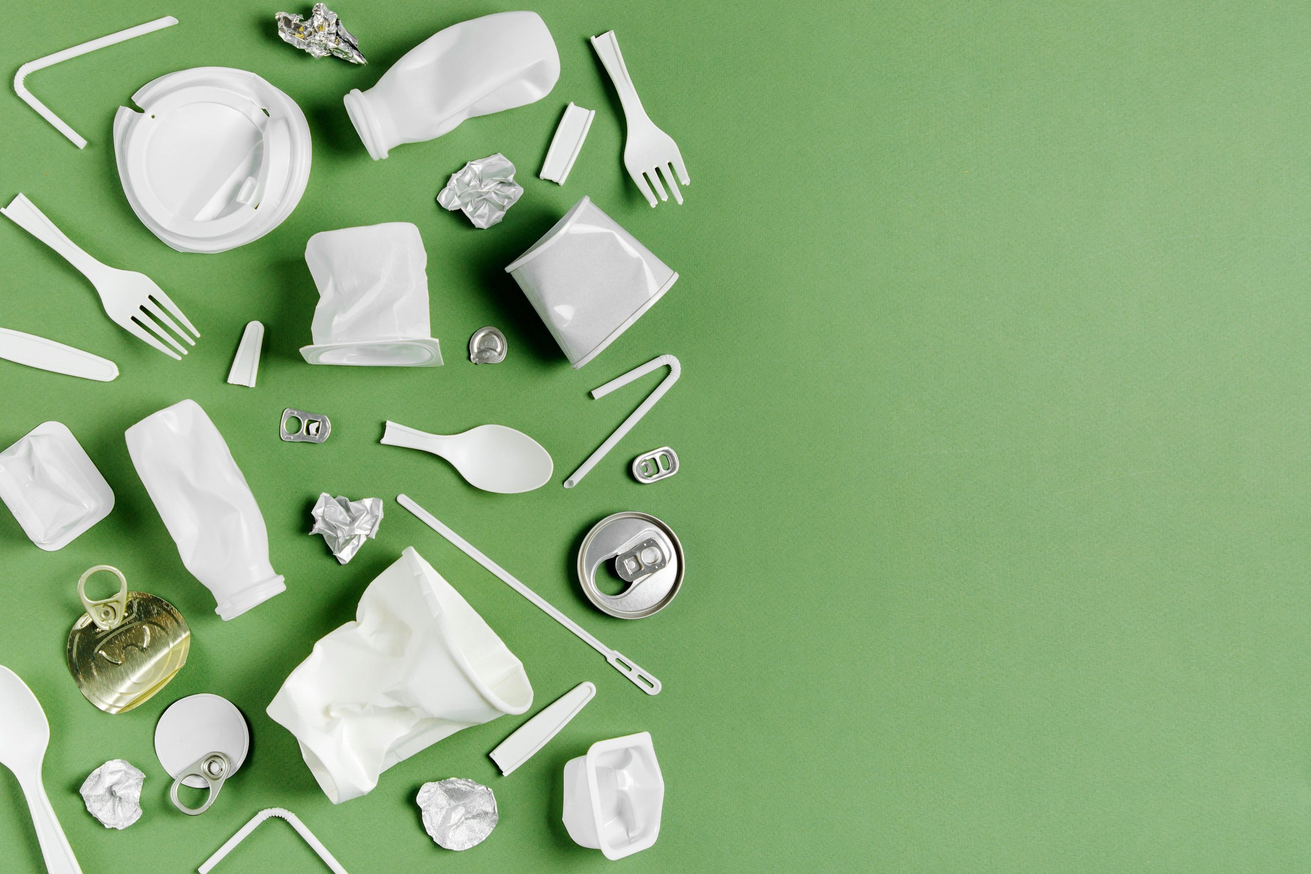 Уряд Великої Британії забороняє одноразовий пластик