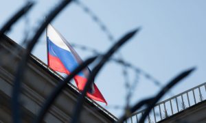 Из-за санкций более 60% российских компаний перешли на китайское оборудование