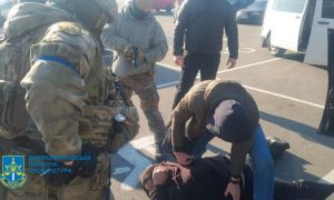 В Днепре разоблачили банду вымогателей