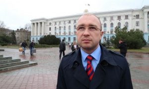 Ответственный за оружейные контракты Минобороны подал в отставку после скандала