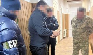 Руководство Центральной ВЛК разоблачили на взятках: подробности
