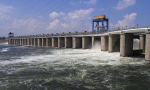 «Є атомна загроза»: Шмигаль просить світ відреагувати на ситуацію з Каховським водосховищем