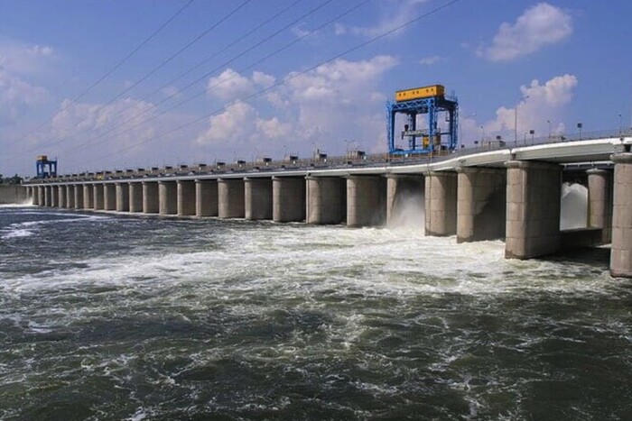 «Є атомна загроза»: Шмигаль просить світ відреагувати на ситуацію з Каховським водосховищем