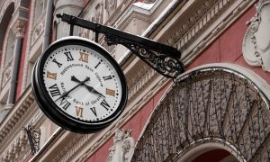 Сколько Украине нужно вернуть: Нацбанк дал прогноз погашения долгов в 2023 году