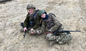 В миграционной службе прокомментировали скандал с экс-добровольцем из беларуси