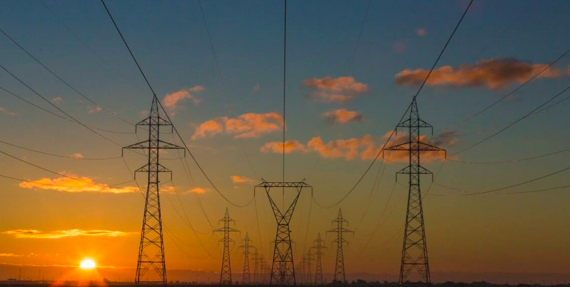 Сегодня в Киеве и области свет будут выключать по графику