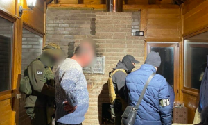 Сдавал односельчан оккупантам и отбирал авто: в Киевской области будут судить предателя