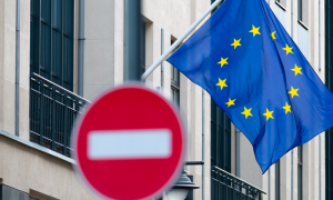 Увернуться будет сложнее: ЕС усилит меры соблюдения антироссийских санкций