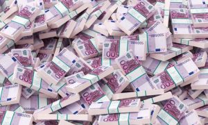 Украина ожидает получить от Запада еще €33 миллиарда в 2023 году – Financial Times