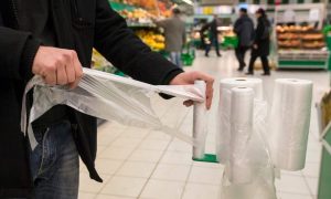 В Украине планируют запретить одноразовую пластиковую продукцию