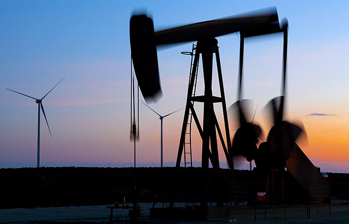 Нафта дорожчає на тлі падіння експорту із росії